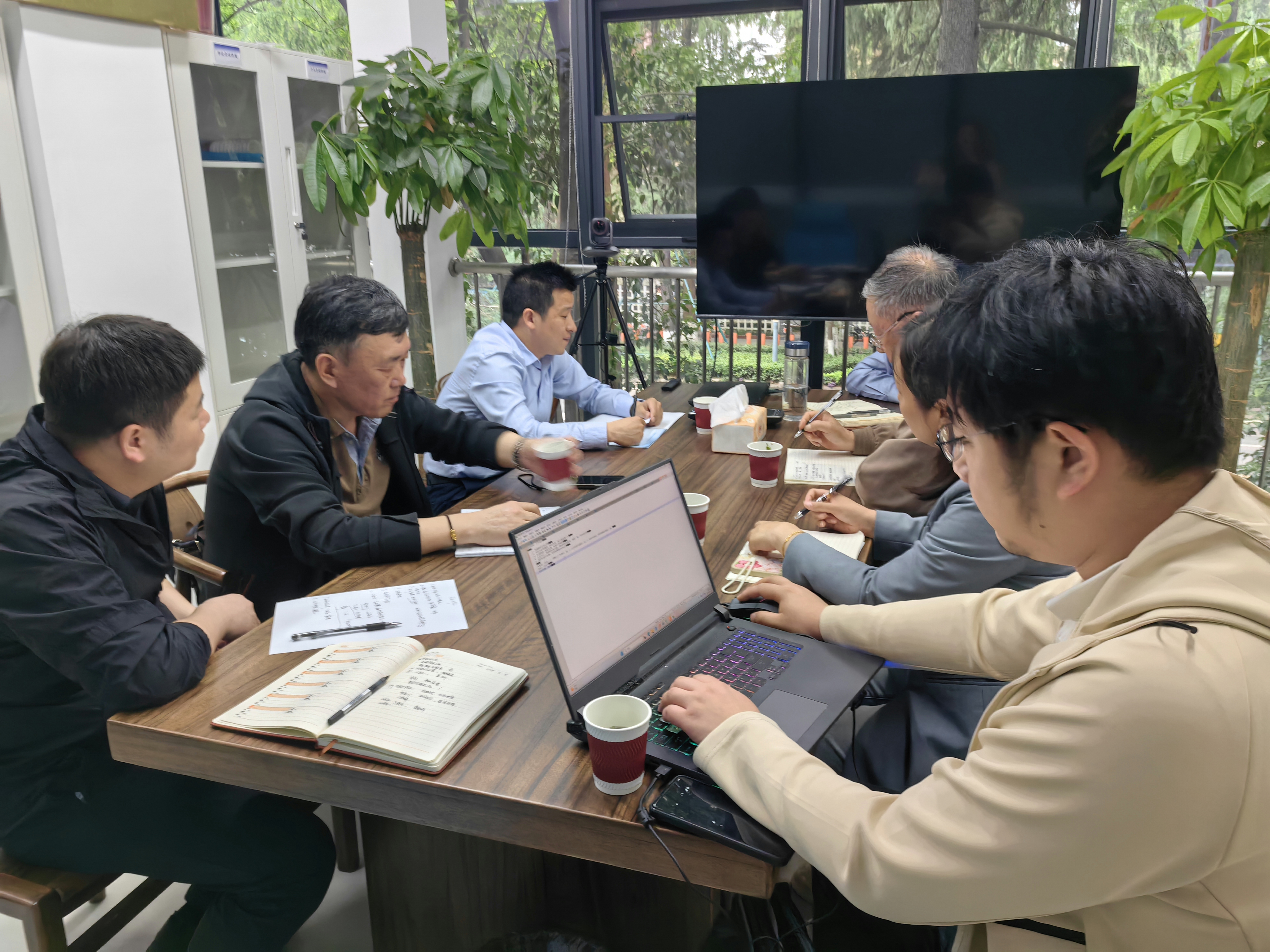 工作推进会.jpg